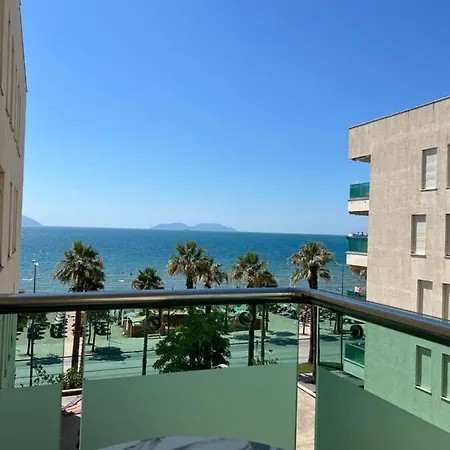 Blue Marine Apartment